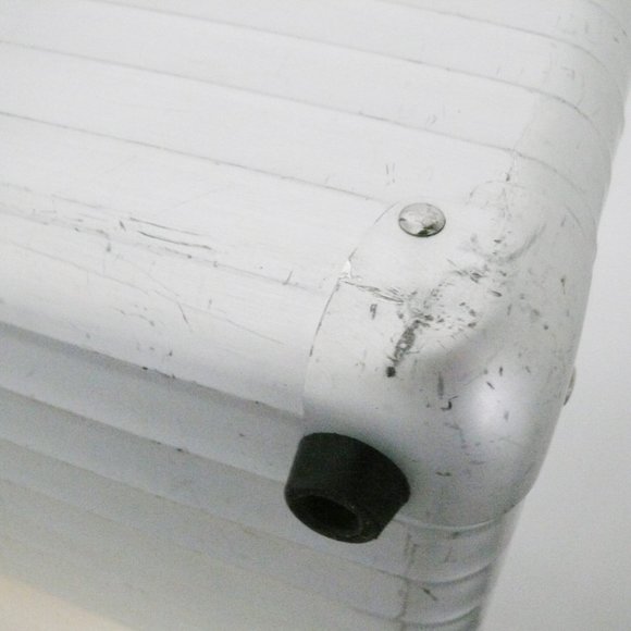 RIMOWA + LUFTHANSA + LEICA - Picture 11 of 16